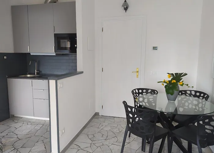 Bonga 28 Apartment Luino